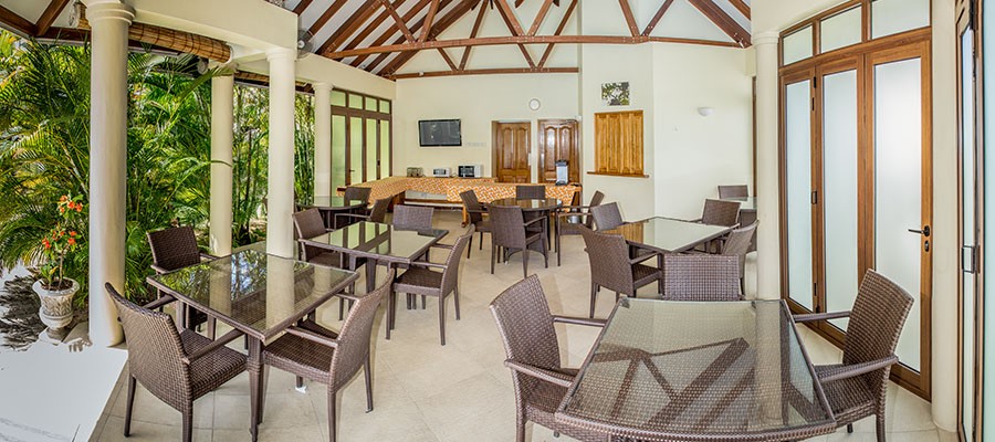 MLS_Accommodation_in_Seychelles_facilities_dining_ (1)